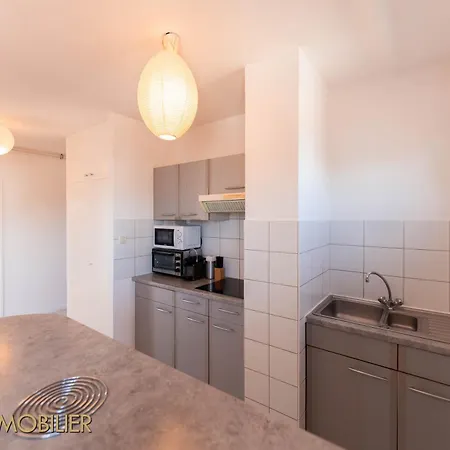 Apartment L'orient - Parking